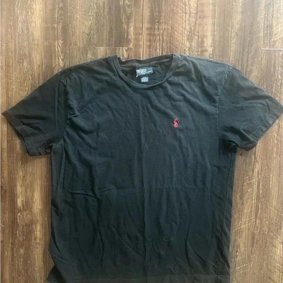 Ralph Lauren Black Tee with Red Emblem - Picture 4 of 9